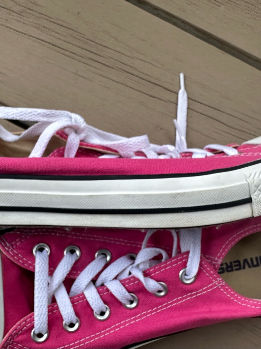 Converse Women's Pink Low-Top Canvas Sneakers with White Accents size 10 - Picture 8 of 9